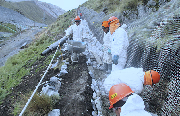 CONSTRUCCIÓN DE CANAL DE CORONACIÓN TIPO EMBOQUILLADO