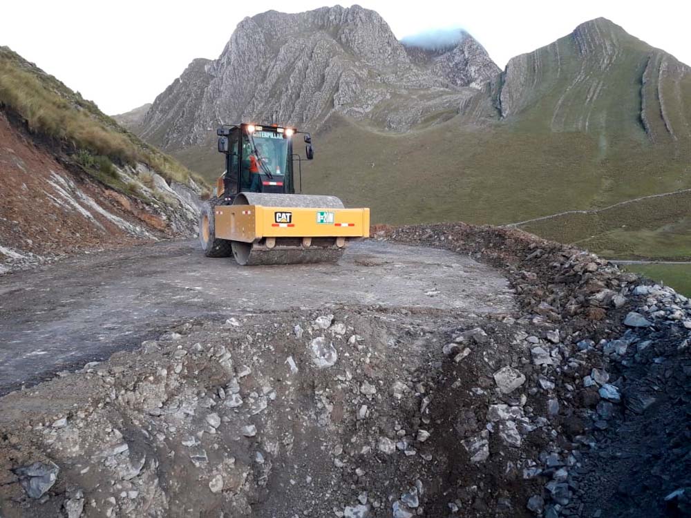 CONSTRUCCIÓN DE OBRAS CIVILES Y MOVIMIENTO DE TIERRAS