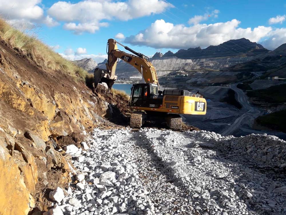 CONSTRUCCIÓN DE OBRAS CIVILES Y MOVIMIENTO DE TIERRAS